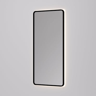 Aura LED mirror light temperature comparison showing warm and cool white settings